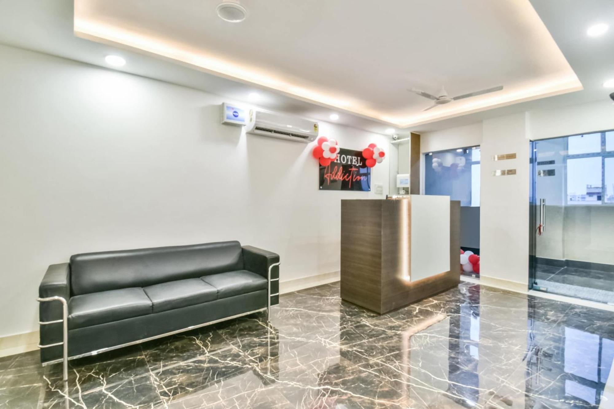 Collection O Addiction Hotel Patna  Exterior photo