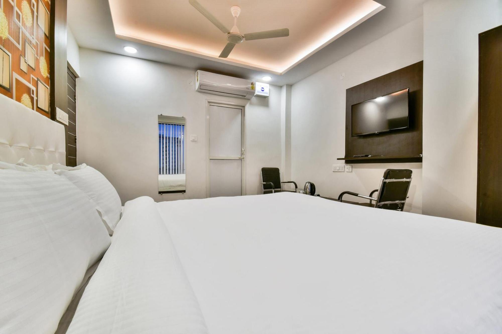 Collection O Addiction Hotel Patna  Exterior photo